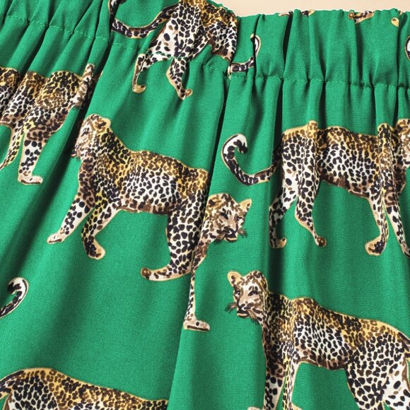 Green Cheetah Print Short Sleeve Shirt and Pants Pajama Set - Picture 10 of 16